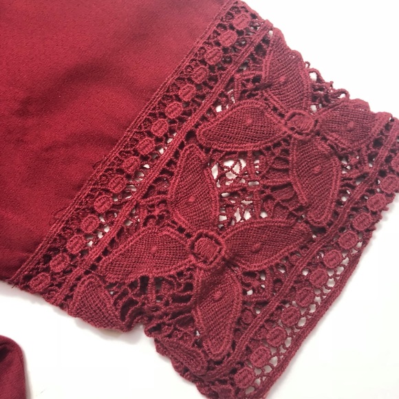 Burgundy crop top - Picture 3 of 4